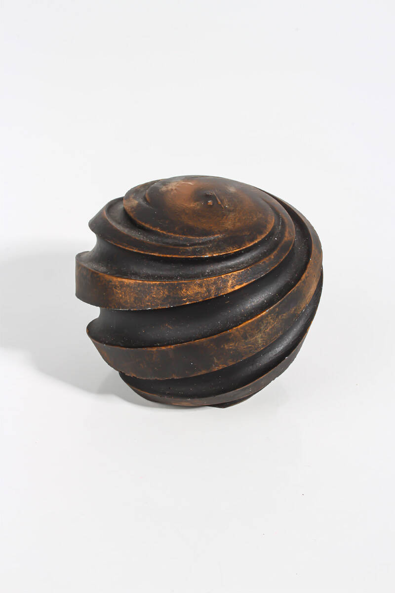 Burgu Desenli Oval Silikon Mum Kalıbı KHM112 - 2