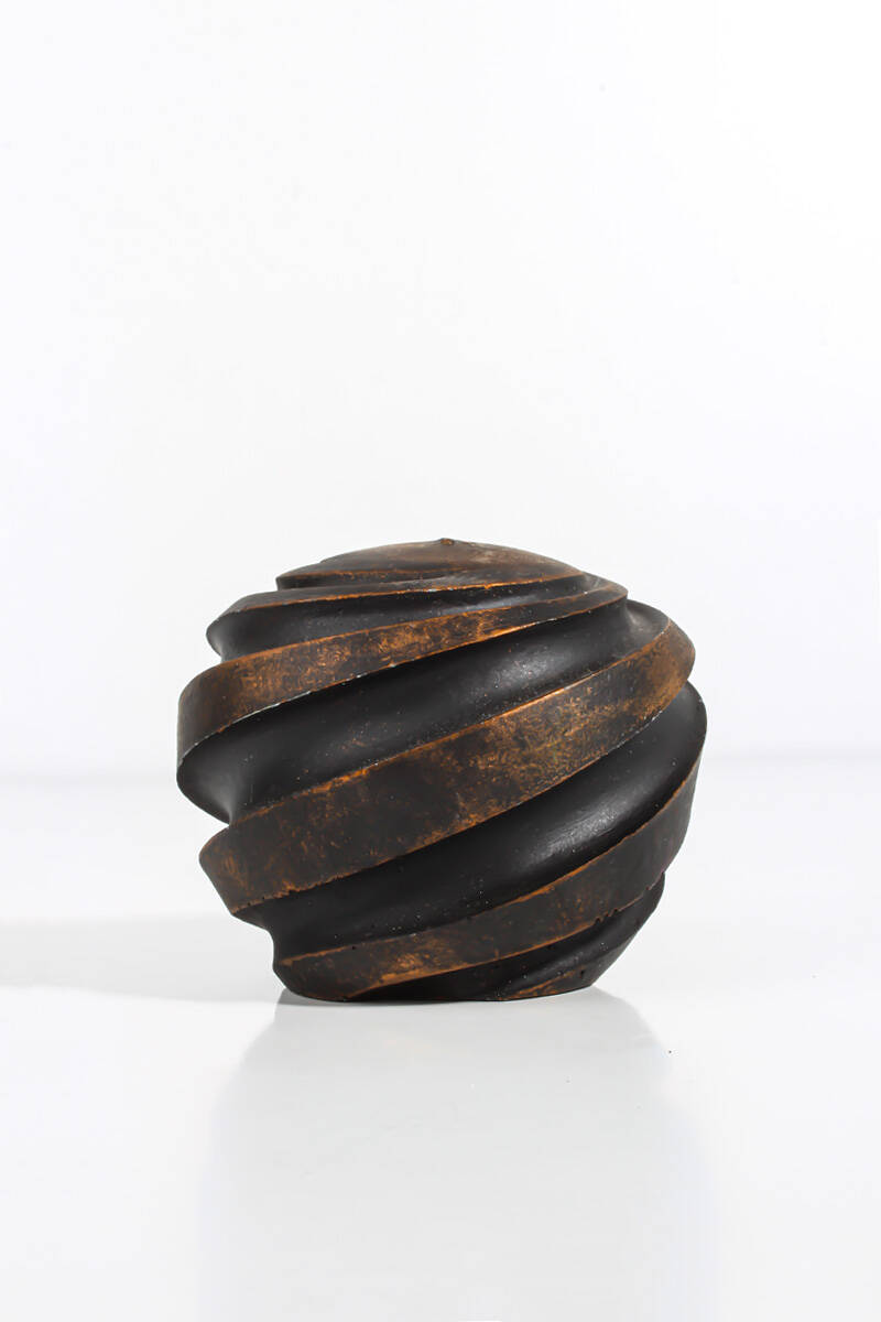Burgu Desenli Oval Silikon Mum Kalıbı KHM112 - 1